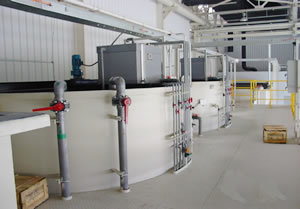 優(yōu)質(zhì)涂裝廢水處理設(shè)備 請(qǐng)咨詢(xún)無(wú)錫鼎天環(huán)保 24小時(shí)候?yàn)槟?wù)